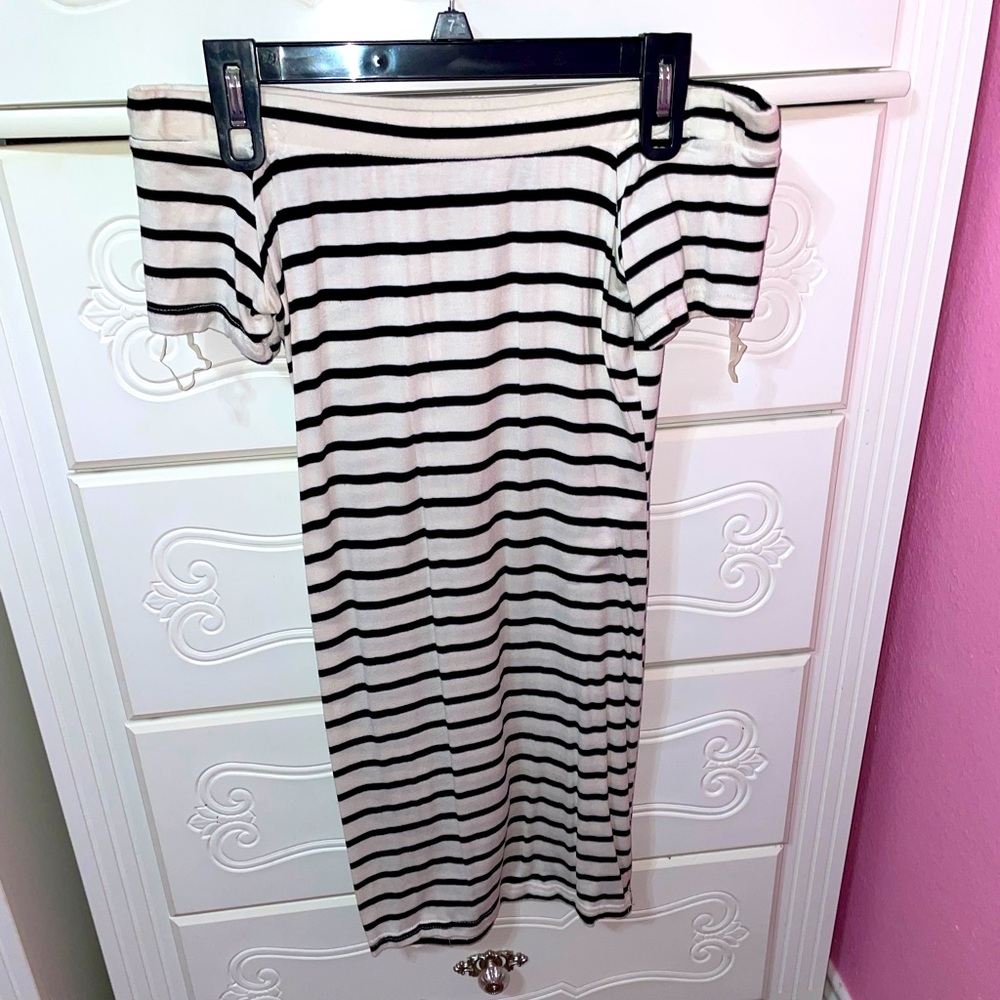 Stripped black and white dress